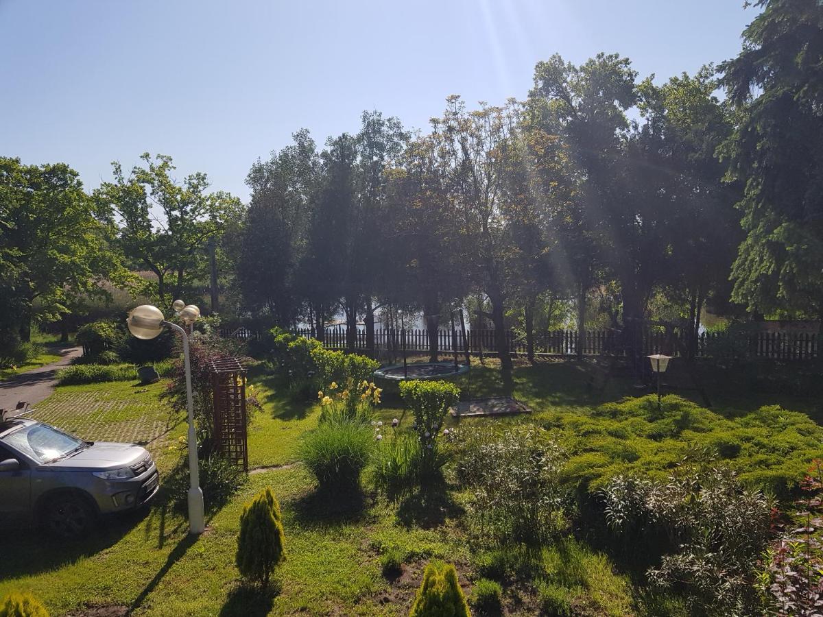Fortuna Panzio Hotel Orosháza Екстериор снимка